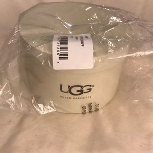 UGG wired earmuffs